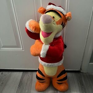 Vintage Tigger Santa Plush Toy - Orange and‎ Red